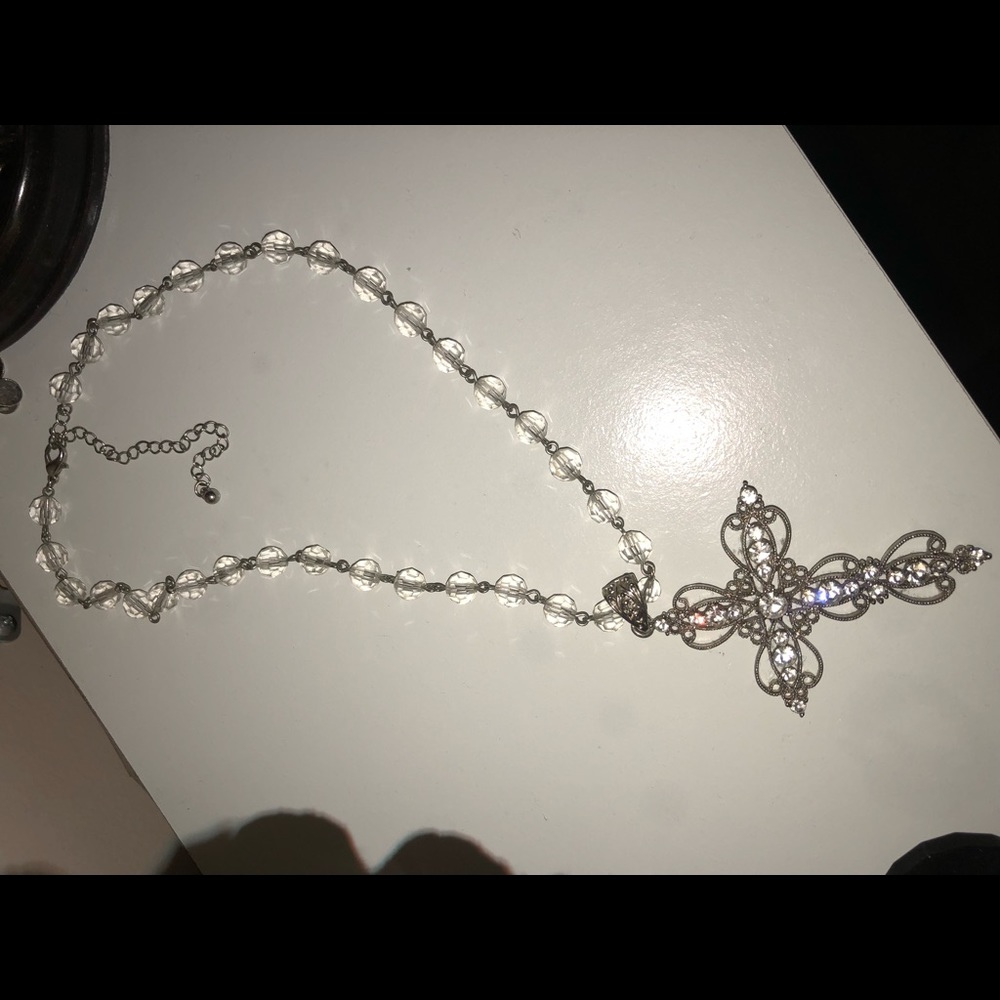 •Beaded cross necklace•
